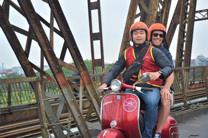 Hanoi By Vespa Tours: HISTORY + CULTURE + SIGHT + FUN 2,5 Hours - Start at the Hanoi Opera House Area: Meeting Point Energy