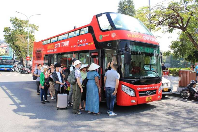 Hanoi: Centuries of Highlights in 1 Hour by Open-Top Bus - Audio Guide: When It Helps, and How to Handle Glitches