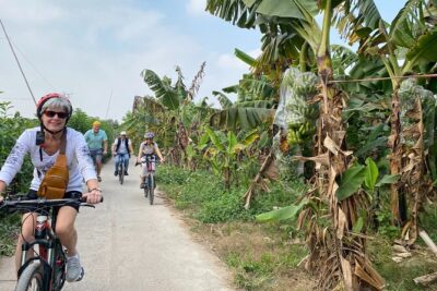 Hanoi City Bike Tour through Banana Island & Food Tasting - Crossing Long Bien Bridge and Finding the City’s Real Momentum