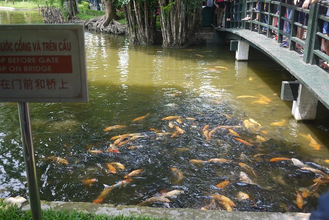Hanoi city full-Day tour with Vietnamese Lunch - Hoa Lo Prison: Learning the Other Side of the Story