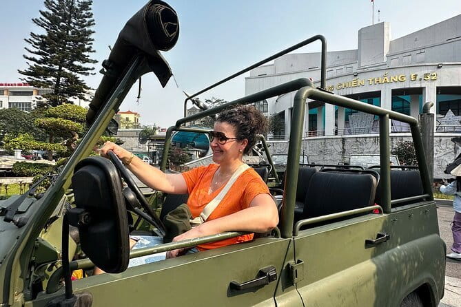 Hanoi City Half-day Jeep Tour: Hanoi Food, Culture, Sight and Fun - Hoan Kiem first stop: using the city center as your compass