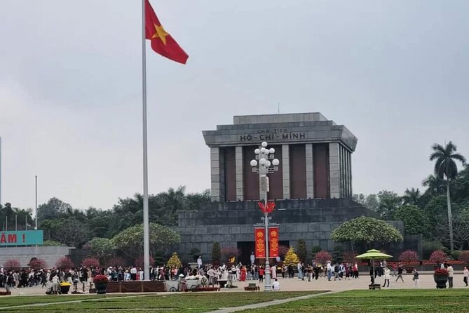 Hanoi City Highlight Full Day Tour With Bat Trang Pottery Village - Ho Chi Minh Mausoleum area: iconic sights, tight time, big symbolism