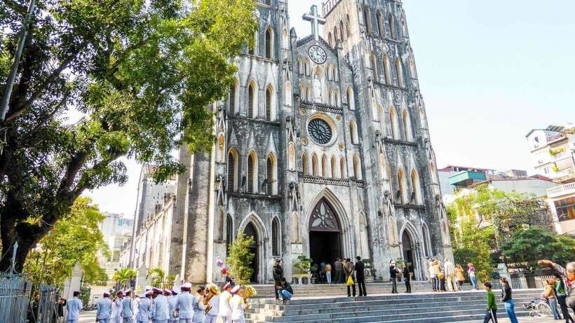 Hanoi: City Highlights Tour with Train Street & Hidden Gems - Should you book this Hanoi highlights tour with Train Street?