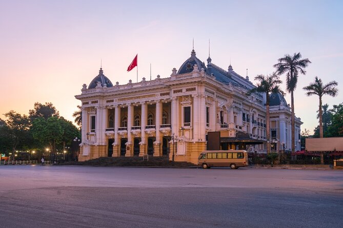 Hanoi City Motorbike Tour with Banana Island and Local Food - Local Food and Lunch Stop Near Aeon Mall Tan Phu Area