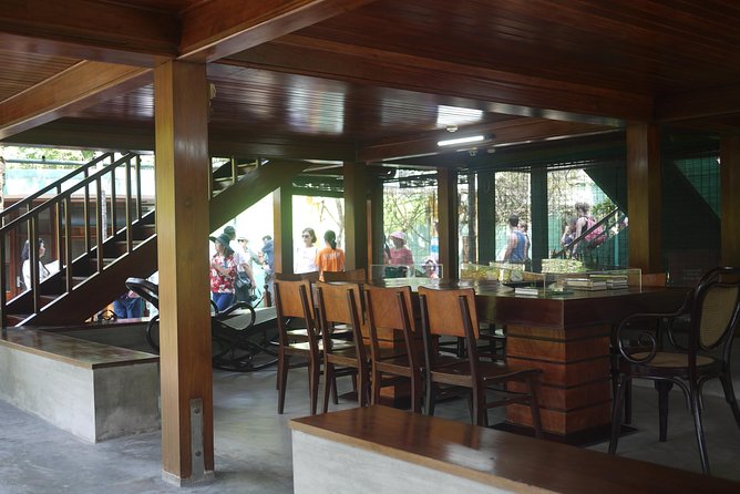 Hanoi city tour and water puppet show - Price and value: what $40 includes (and what you’ll still pay for)