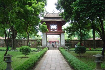 Hanoi City Tour by Private Vintage Jeep - Temple of Literature: a full 45 minutes with admission covered