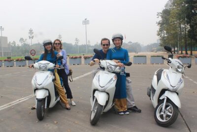 Hanoi City Tour half day by Motorbike with lunch - Old Quarter pickup, 8:00 am start, and how the ride stays manageable