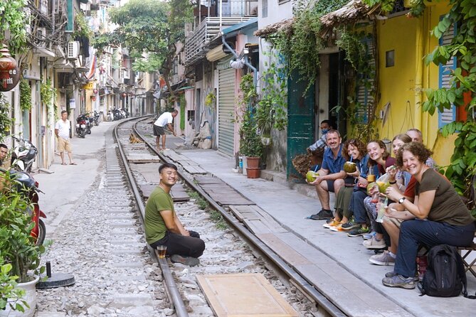 Hanoi City Tour : Hanoi Highlights and Hidden Gems - Hai Ba Trung Area: The Neighborhood Hour That Changes the Whole Tone