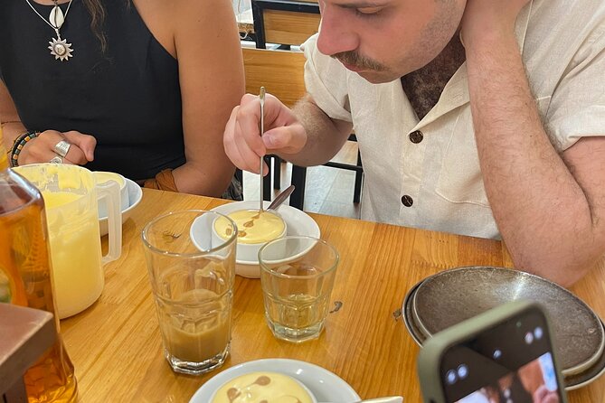 Hanoi Coffee Class learning 5 famous coffee in Hanoi - Egg coffee and coconut coffee: learning why Hanoi styles taste different