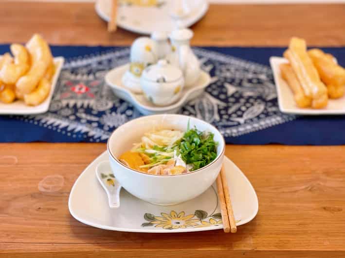 Hanoi Cooking Class in Haven of Tranquility - Thom culinary - Dong Xuan Market: Street Bites and Ingredient IQ