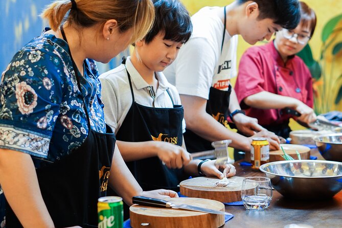 Hanoi Cooking Class: Market Tour, Free Liquor & Coffee Tasting - Pickup, Old Quarter Location, and Comfort Tips That Save Time