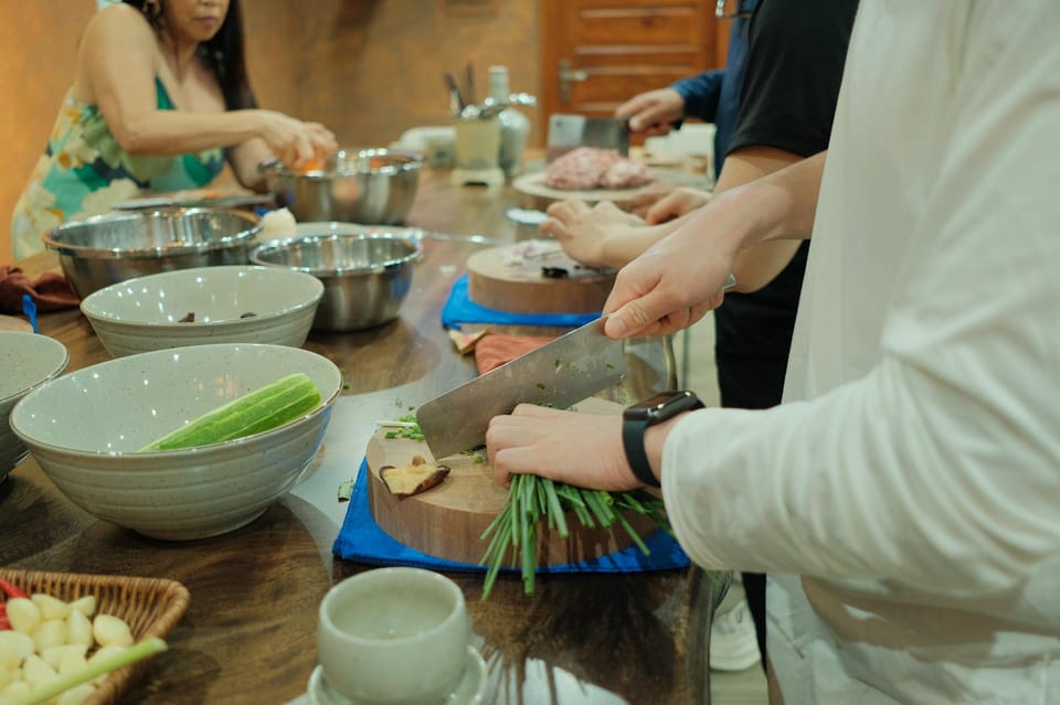 Hanoi Cooking Class: Market Tour, Free Recipe & Beverages - Vietnamese wine pairing: free homemade local beverages