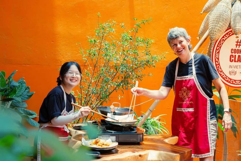 Hanoi Cooking Class: Market Tour, Free Recipe & Beverages - Ingredients, hygiene, and the kitchen basics that keep it safe