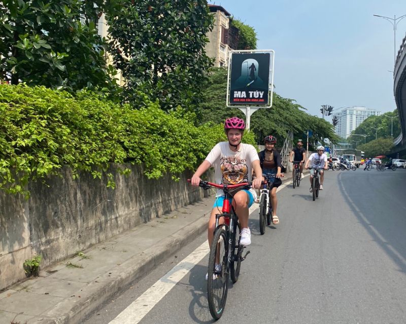 Hanoi Countryside Bicycle Tour - Crossing the Red River: Between City Edges and Quiet Roads