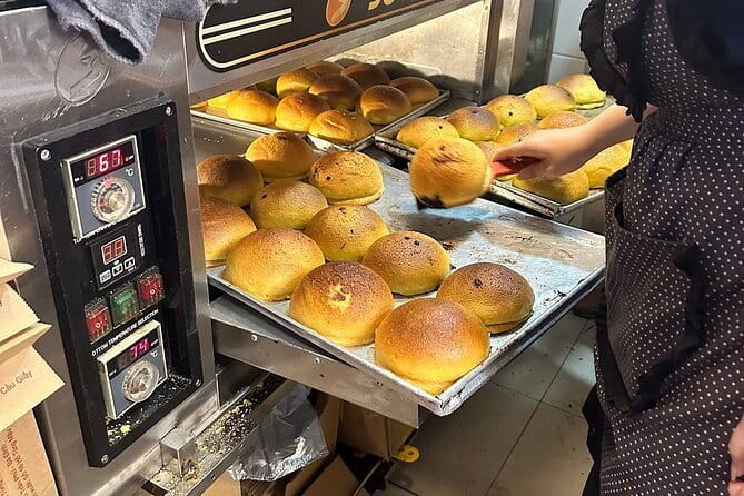 Hanoi Customized Street Food Walk with Train Street Experience - Hoan Kiem Lake as your calm start (Stop 1)