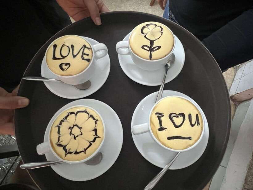Hanoi: Cyclo the Old Quarter and Egg Coffee Tour - Hanoi by cyclo and Hoan Kiem on foot: the right mix of easy and meaningful