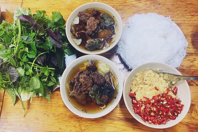 Hanoi food tour-Local street food tour (food&guide included) - Meeting at Hoan Kiem Lake: You Start With the Why, Not Just the Menu