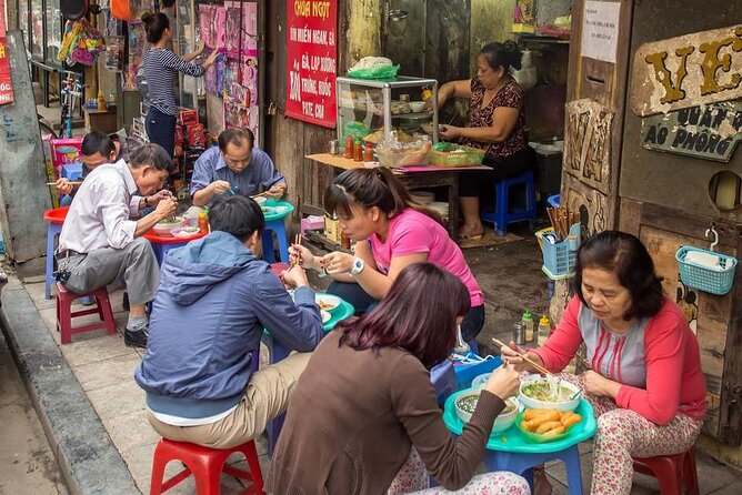 Hanoi Food & Train Street Tour - The walking route: 3–4 km that adds up fast