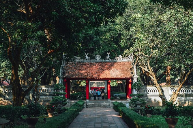 Hanoi Full-Day City Tour: Mausoleum, Temple, Pagoda & Lunch - Lunch: eight dishes that make the day feel complete
