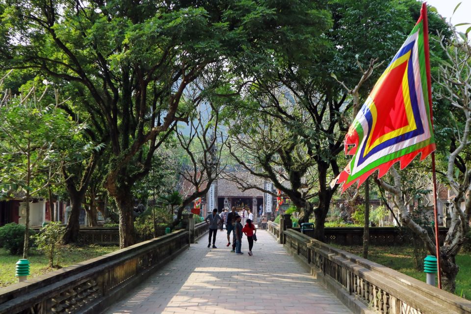 Hanoi: Full Day Guided Tour of Hoa Lu, Tam Coc, and Mua Cave - Cycling 45 Minutes Around the Village: The Real-Life Add-On