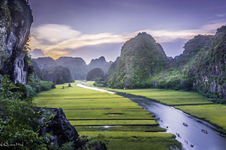 Hanoi: Full-Day Mua Cave, Hoa Lu and Tam Coc Tour - The Mua Cave Climb: Near-500 Steps to Big Views