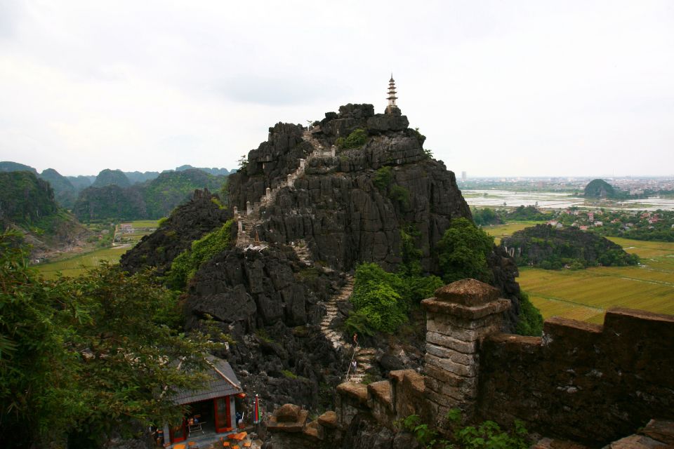 Hanoi: Full-Day Mua Cave, Hoa Lu and Tam Coc Tour - The 30-Minute Bike Break and Embroidery Stop