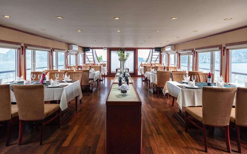 Hanoi: Ha Long & Bai Tu Long Bay 1 or 2-Day Cruise - The boat factor: comfort can vary
