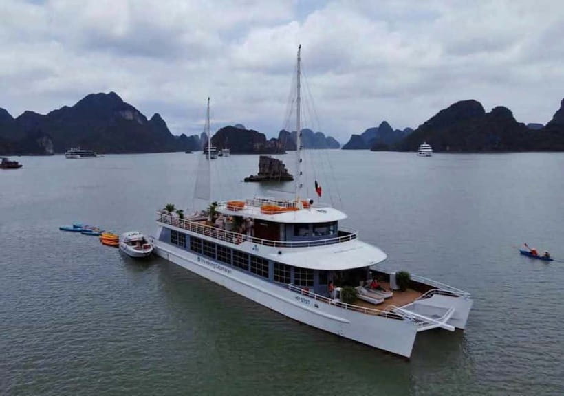 Hanoi/Ha Long: Ha Long Bay Luxury Day Cruise by Catamaran - Ha Long Bay Without the Hanoi Chaos: How This Day Cruise Feels