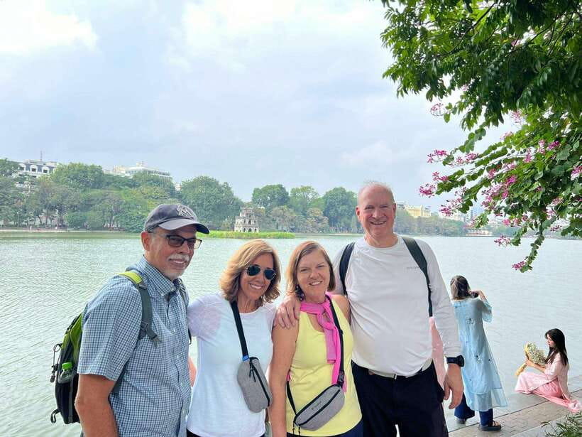Hanoi: Half-day Private City Tour - Dong Xuan Market and Nha Chung Street: Everyday Hanoi, Up Close