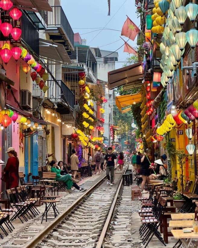 Hanoi: Half-day Private City Tour - Hanoi Train Street: Real Rails Through the Old Town