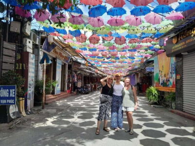 Hanoi: Half-day Silk Weaving Journey In Van Phuc Tour - Arriving in Vạn Phúc: A Village Made for Craft (and Walking)