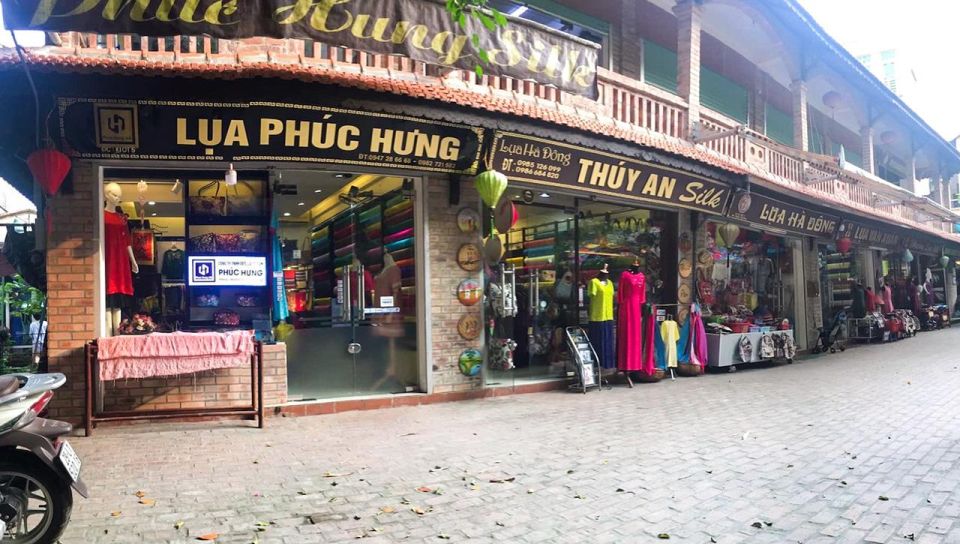Hanoi: Half-day Silk Weaving Journey In Van Phuc Tour - Shopping at Vạn Phúc: Good Value, Real Sales Pressure