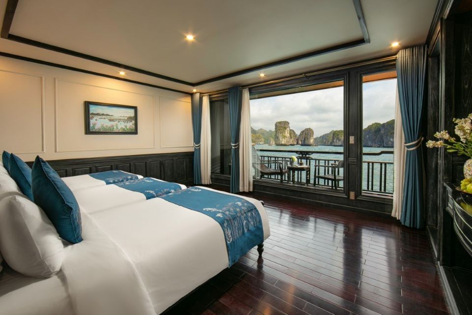 Hanoi: Halong Bay 2-Day 5-Star Balcony Cruise & Bathtub - Deluxe Dinner, Sunset Party, and Night Options