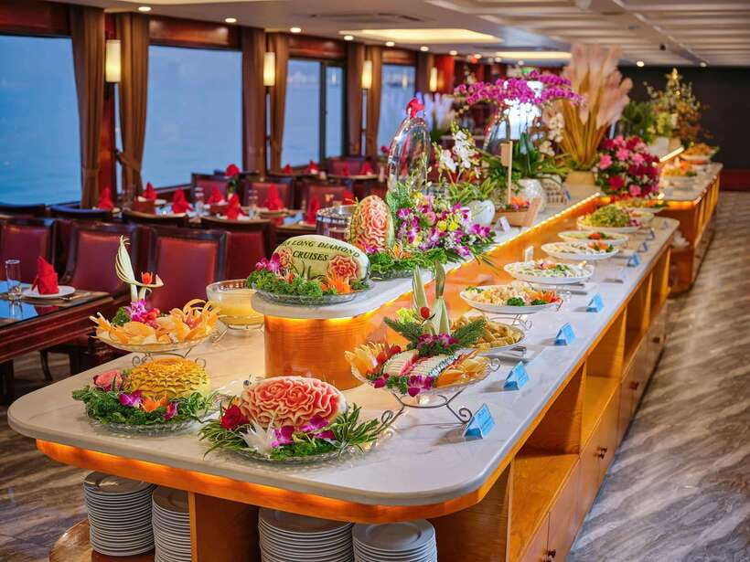 Hanoi: Halong Bay Full-Day Tour with 5-star Diamond Cruise - Why this Diamond cruise makes sense for a Halong Bay day