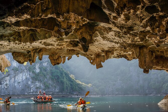 Hanoi - Halong Bay Full Day Trip from Hanoi - English-speaking guide and included admissions: why it saves headaches