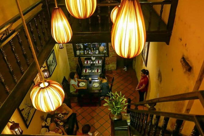 Hanoi in a day from Halong city - Old Quarter Lunch: Two Ways to Eat Like You Mean It