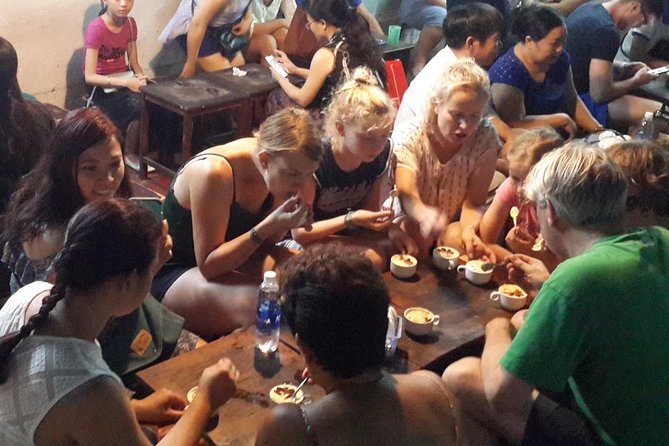HANOI INCREDIBLE STREET FOODIE TOUR (Enjoy traditional Cuisine as the local) - Stop-by-stop: what to expect in each phase