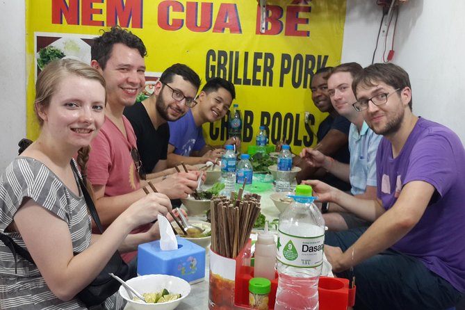 HANOI INCREDIBLE STREET FOODIE TOUR (Enjoy traditional Cuisine as the local) - Guides you might meet: English, energy, and street wisdom
