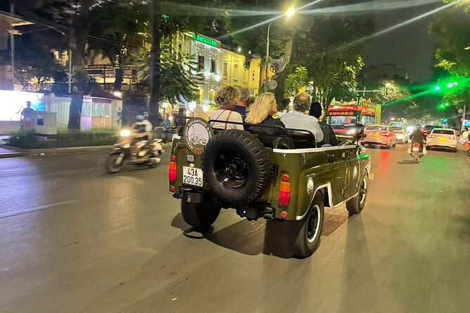 Hanoi Jeep By Night Street Food Tour and Train Street Experience - Duong Tau and the Big Lake Jeep Loop