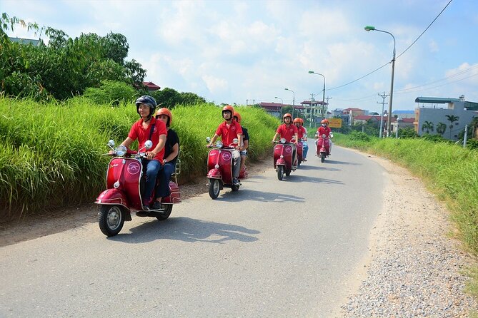 Hanoi Jeep Food Tour Led By Women - Long Biên Bridge at night: views plus a story you’ll remember