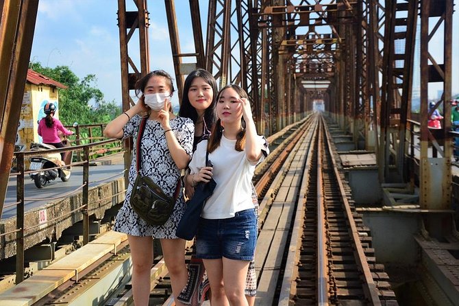Hanoi Jeep Foodie Tours Led By Women - Stop 3: Ba Dinh Square and the mausoleum ceremony pause