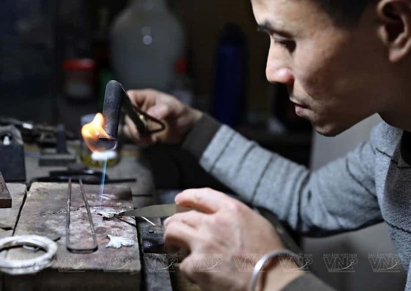 Hanoi: Jewelry Craft Village or Incense Village, Hat Village - Key highlights you’ll notice fast
