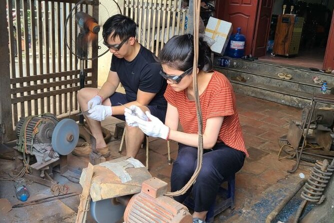 Hanoi Knife Making Traditional Workshop - The knife you take home: souvenir value that actually earns its place