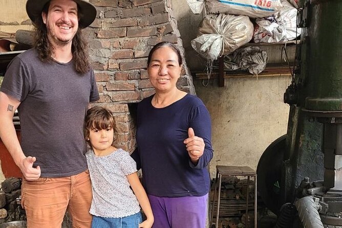Hanoi Knife Making Traditional Workshop - Getting to the village: pickup, timing, and what to expect