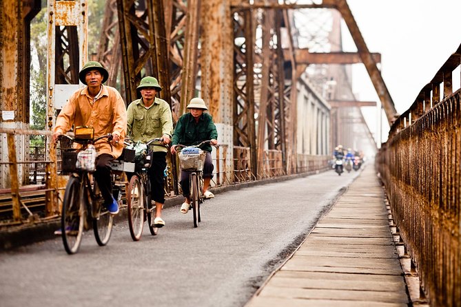 Hanoi Local Market Discovery - Why 5:00 a.m. changes everything in Hanoi