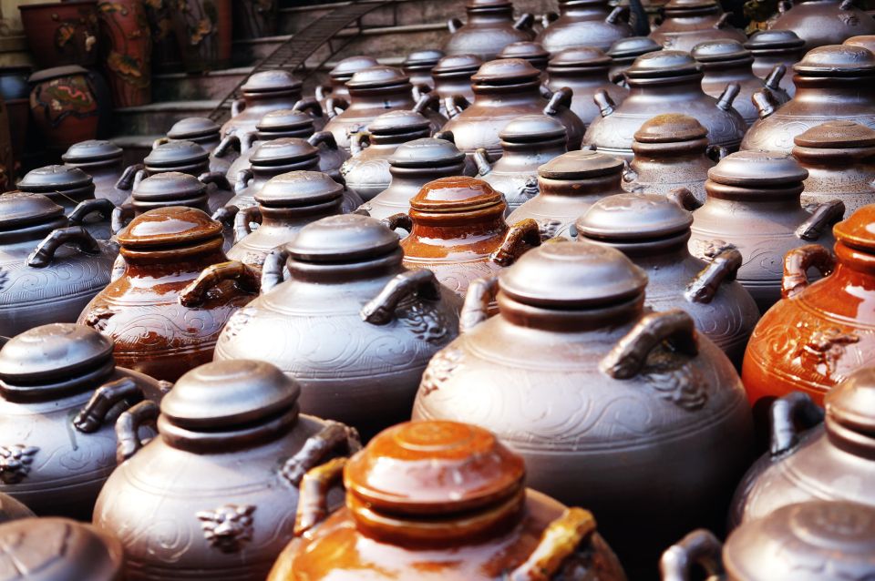 Hanoi Local Tours: Villages/Art Excursion - Bat Trang Ceramic Village: hands-on pottery without the guesswork