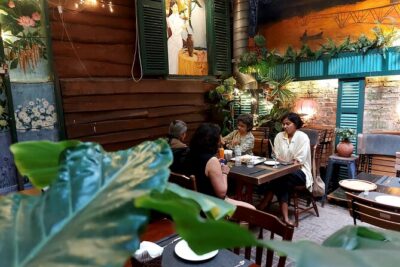 Hanoi Luxury Full-Day Group Tour (max 8 pax - Mon and Fri) - Morning Pickup, Old Quarter First Impressions (around 7:15–8:00)