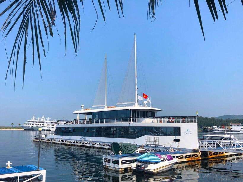 Hanoi: Luxury Lan Ha Bay Jade Sails Cruise with Buffet Lunch - Sailing from Tuan Chau: setting your expectations for the bay