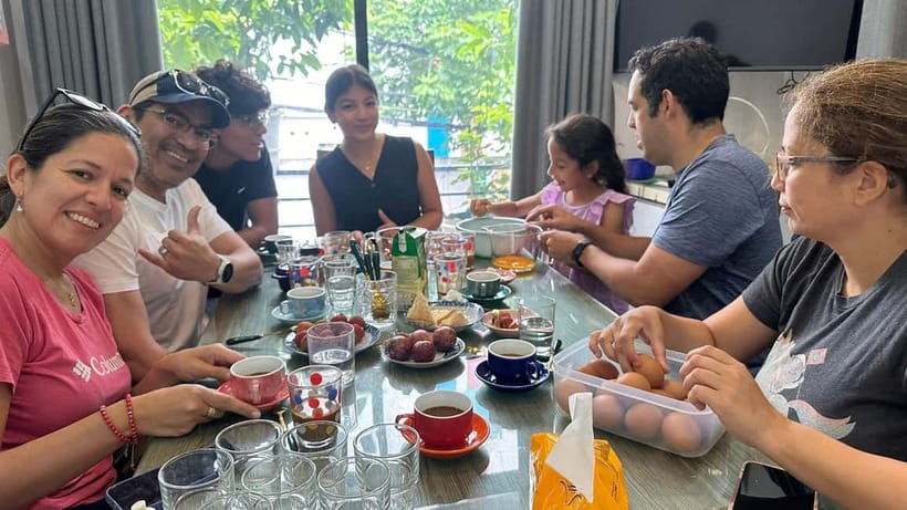 Hanoi: Make 6 Iconic Coffees in a Heritage Home with Locals - Entering a 100-Year-Old Home in Hanoi’s Old Quarter