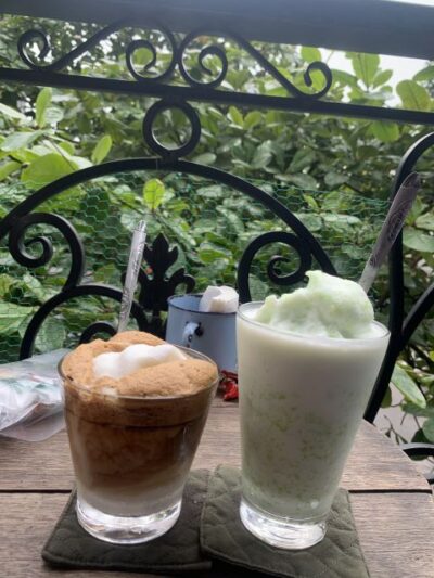 Hanoi Motorbike Adventures - From Opera House to Banana Island: how the ride starts strong